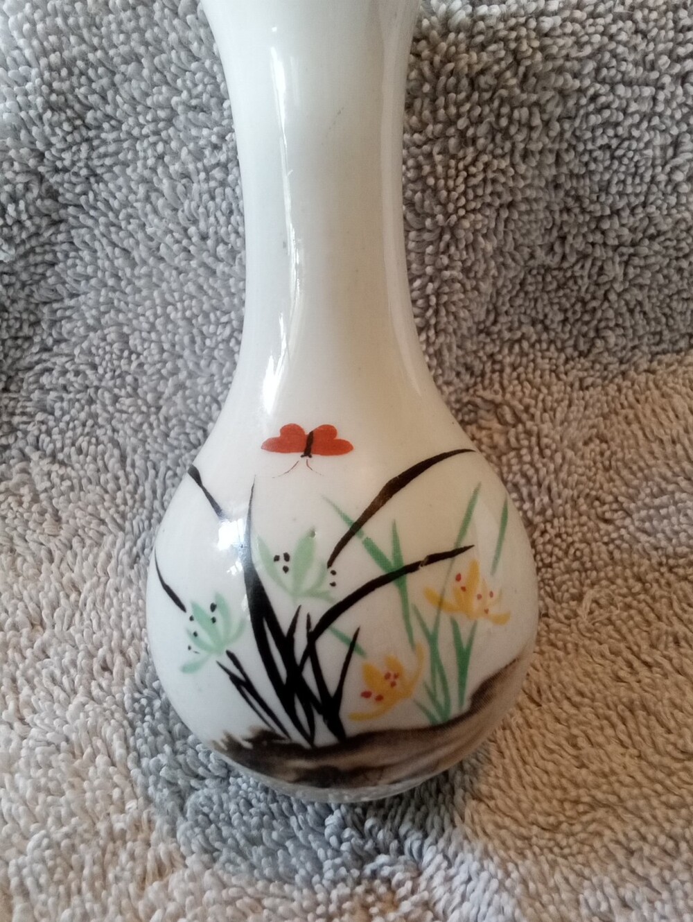 #1541 White Ceramic Bud Vase with Hand-Painted Floral Design